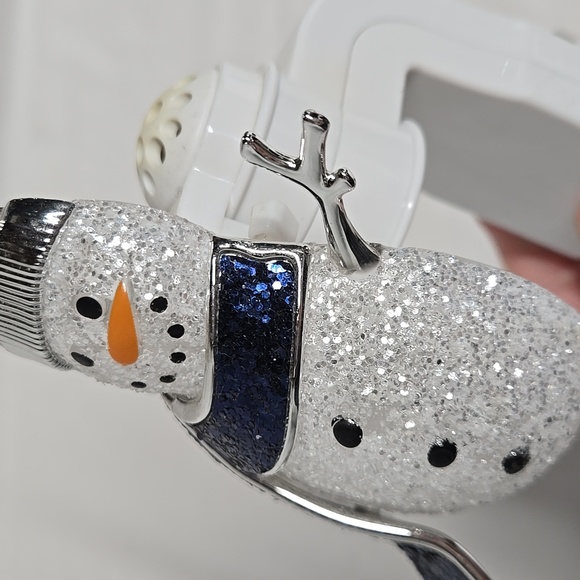 Bath & Body Works Wallflower Snowman  Plugin Diffuser Night Light Glitter CUTE - Picture 16 of 16